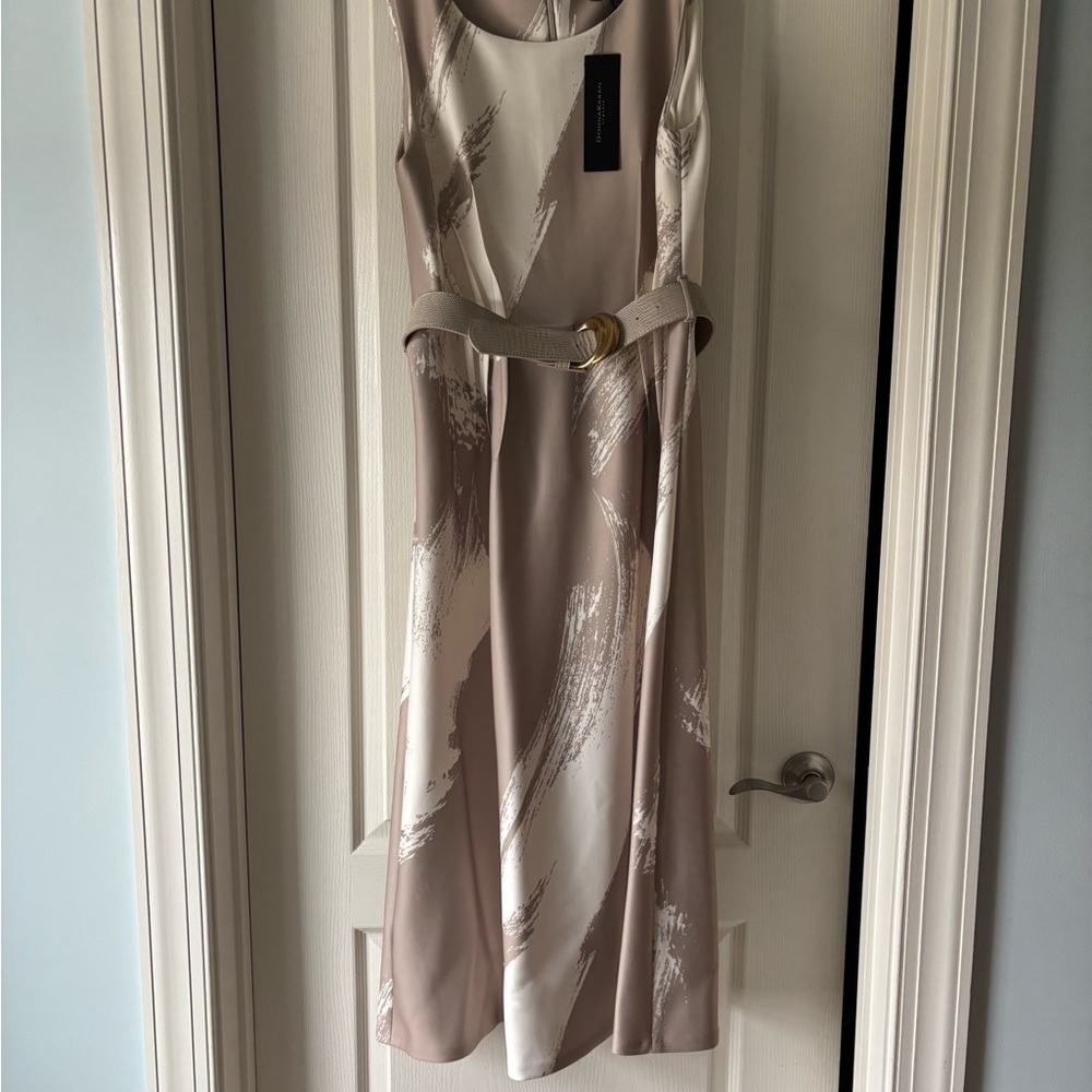 Donna Karan Elegant Beige and Cream Maxi Dress - Picture 4 of 5